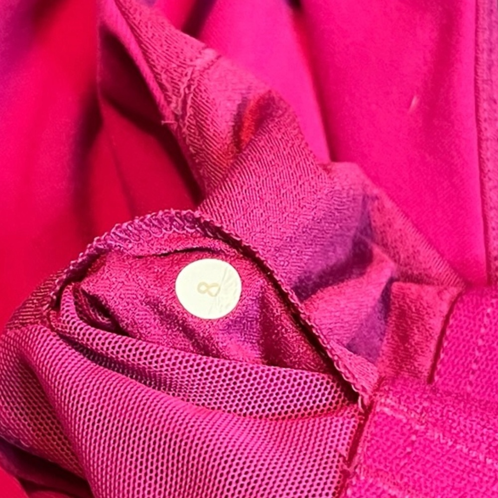 Lululemon Practice Daily Workout Tank Top in Raspberry Women's Size 8 - Picture 7 of 8